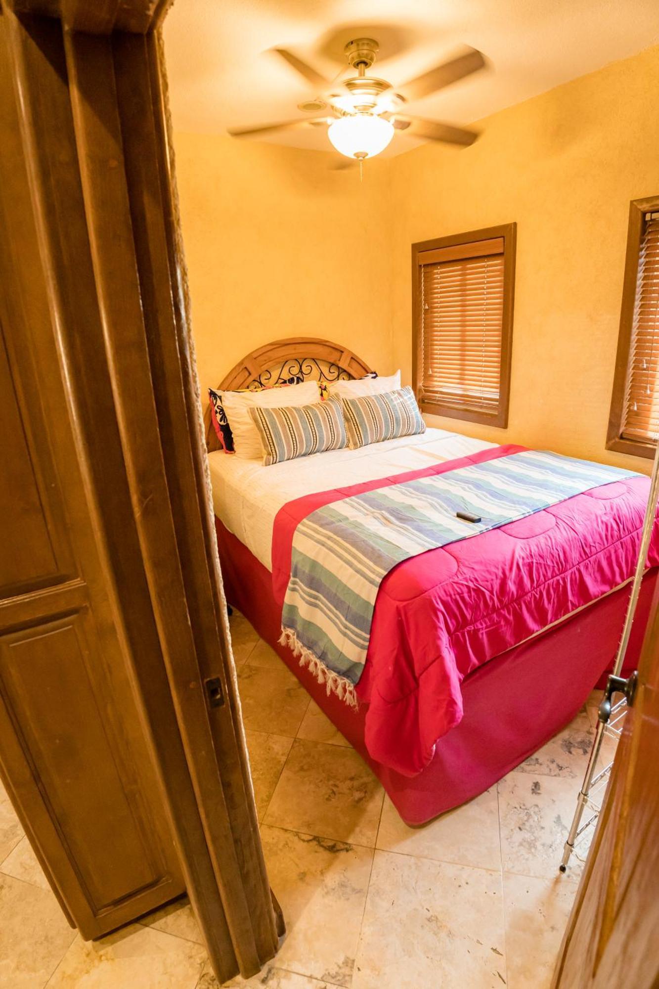 Cabo's Hidden Gem! Steps To The Marina Or *